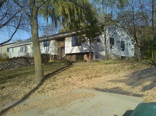 James Courtyard, Mankato, MN 56001