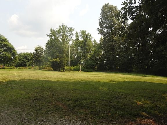 5th image of 511 Henderson Ave