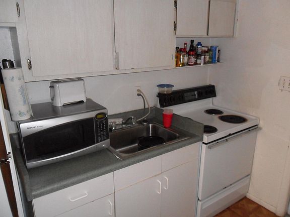 4th image of 10008 N Brooks St APT A