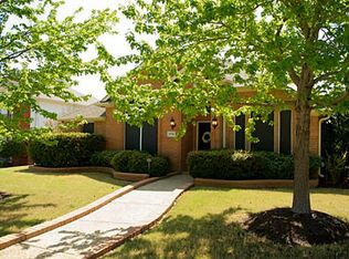 2752 Club Ridge Dr, Lewisville, TX 75067