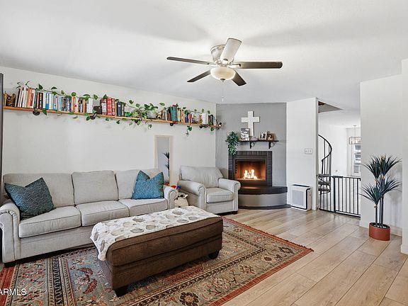 5th image of 1425 E DESERT COVE Avenue #7