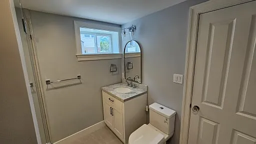 618 Tewkesbury Pl NW — Photo 12