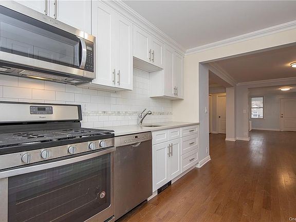 3rd image of 135 S William St