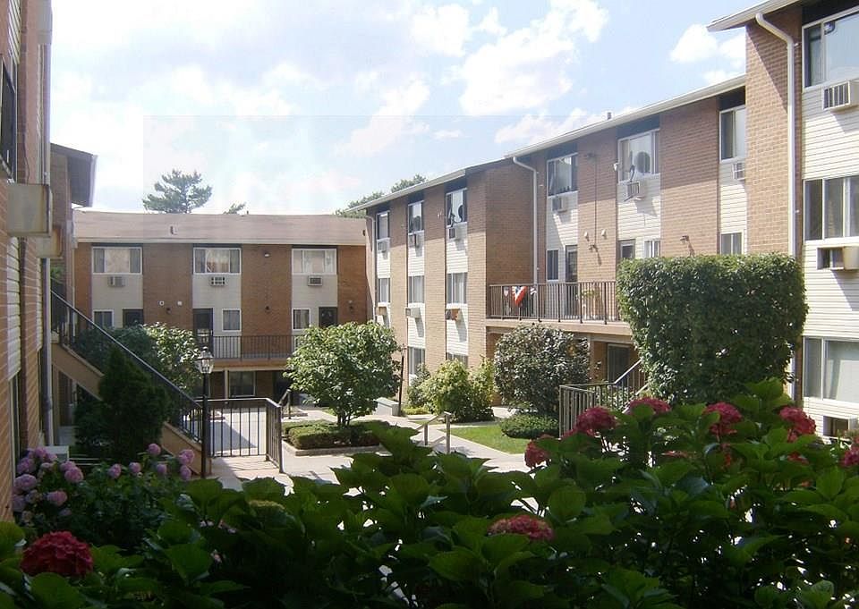 1st image of 150 Glenwood Ave APT B2