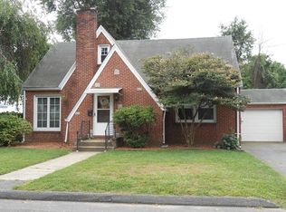 89 Clark St, Chicopee, MA 01013