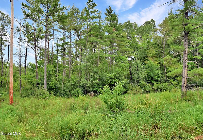 4th image of 583 Hunter Road