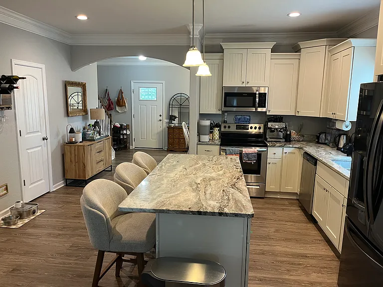 1354 Elm View Ave — Photo 9