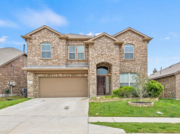 2813 Saddle Creek Dr, Fort Worth, TX 76177