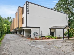 4902 University Ave APT 325, Des Moines, IA 50311