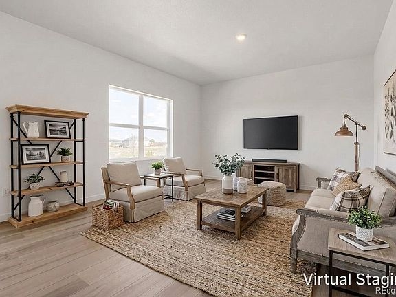 2nd image of 45939 Mill Avenue
