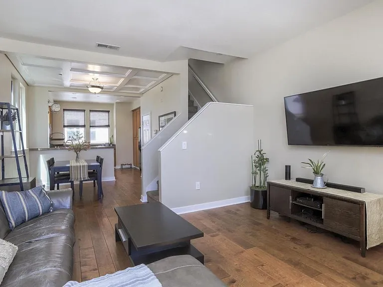 177 Laurel Grove Ln — Photo 12