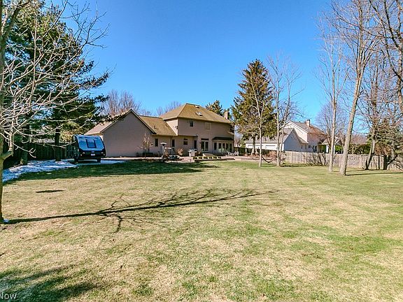 4th image of 5596 Turnberry Ln