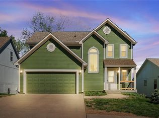 717 N Cloverdale Ave, Independence, MO 64056