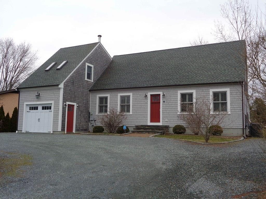 110 Paradise Ave, Middletown, RI 02842 Zillow
