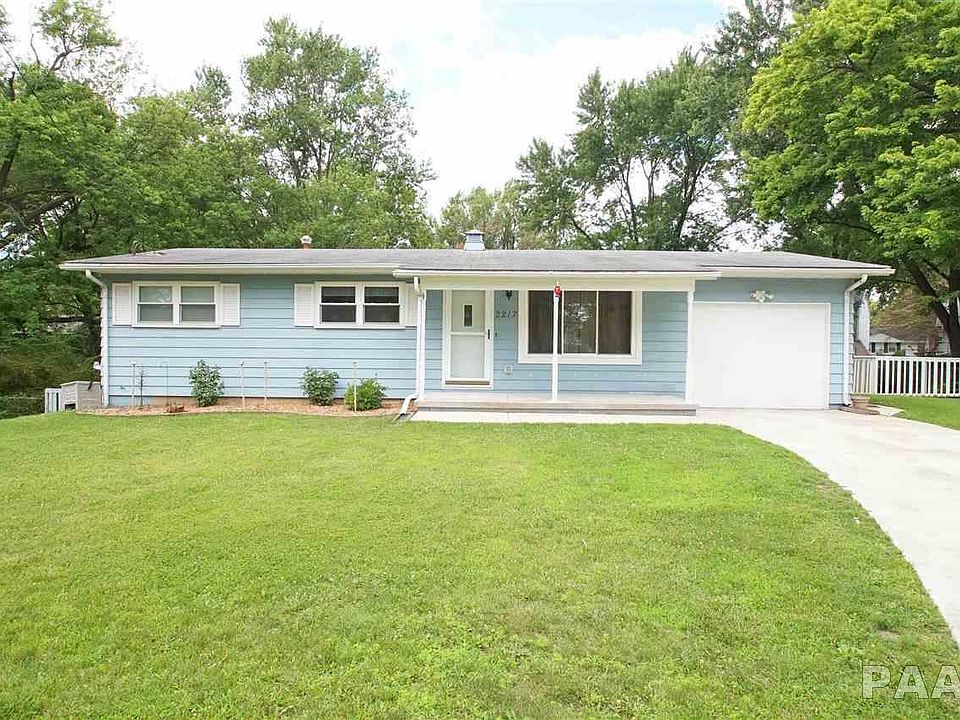 1st image of 2217 W Mackinac Ct