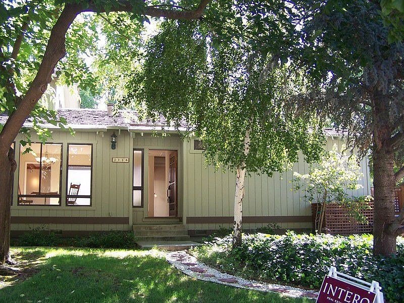 2nd image of 3114 Hackney Ln