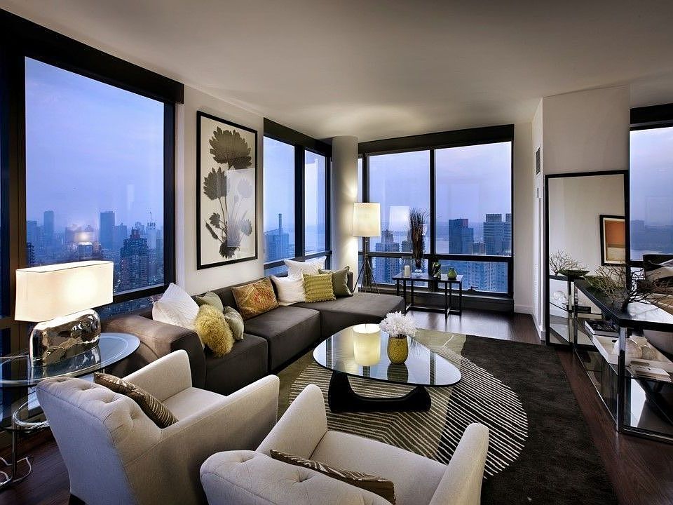 1st image of 200 W 67th St APT 38D