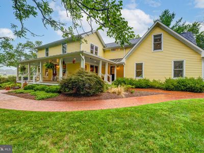 17302 Simmons Rd, Purcellville, VA, 20132