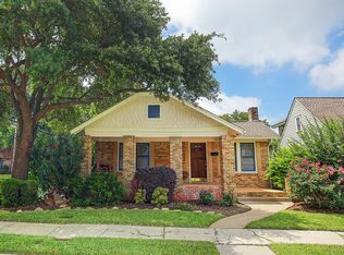 1002 W Gardner St, Houston, TX 77009