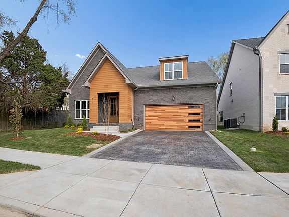 2nd image of 413 Rhonda Ann Pl Lot 8