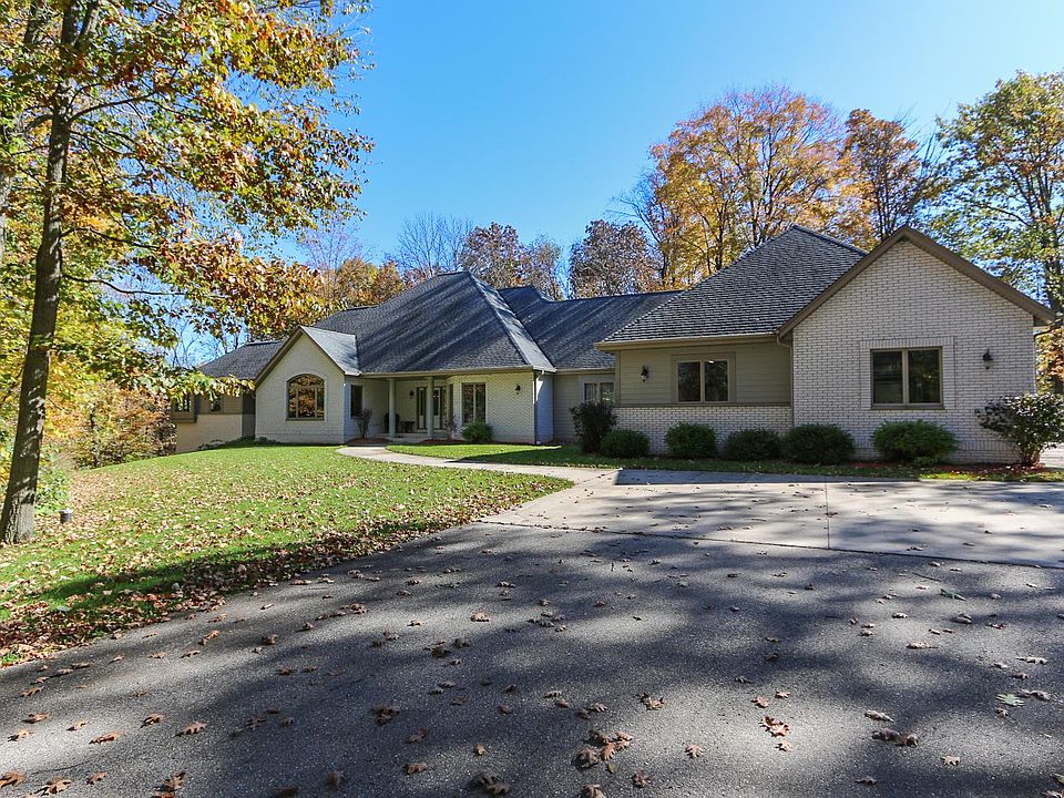 4441 Hartstone Dr, Slinger, WI 53086 Zillow