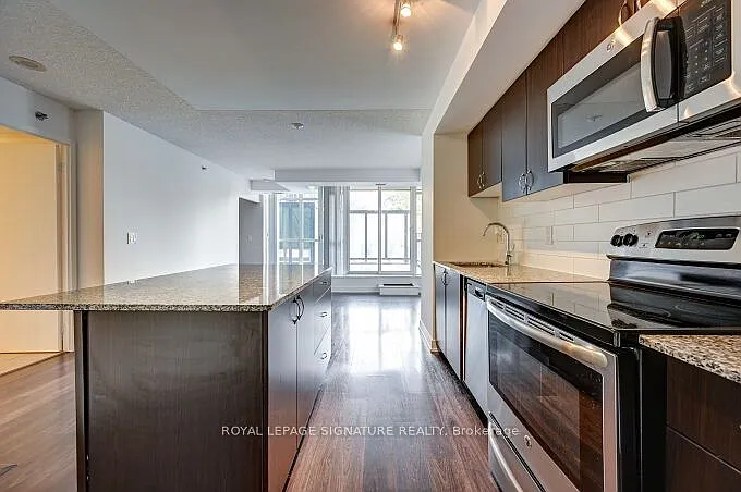 11 Superior Ave #201 — Photo 22