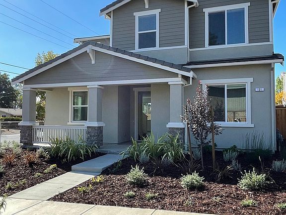 2nd image of 121 Sophia Ct #3ac6603e4