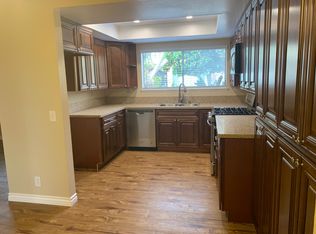 7540 Cathedral Oaks Rd APT 6, Goleta, CA 93117