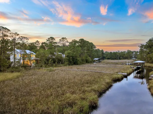 57 Laurel Oak Ln, Santa Rosa Beach, FL 32459