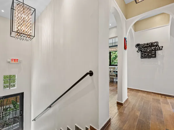 (undisclosed Address), San Juan, PR 00907