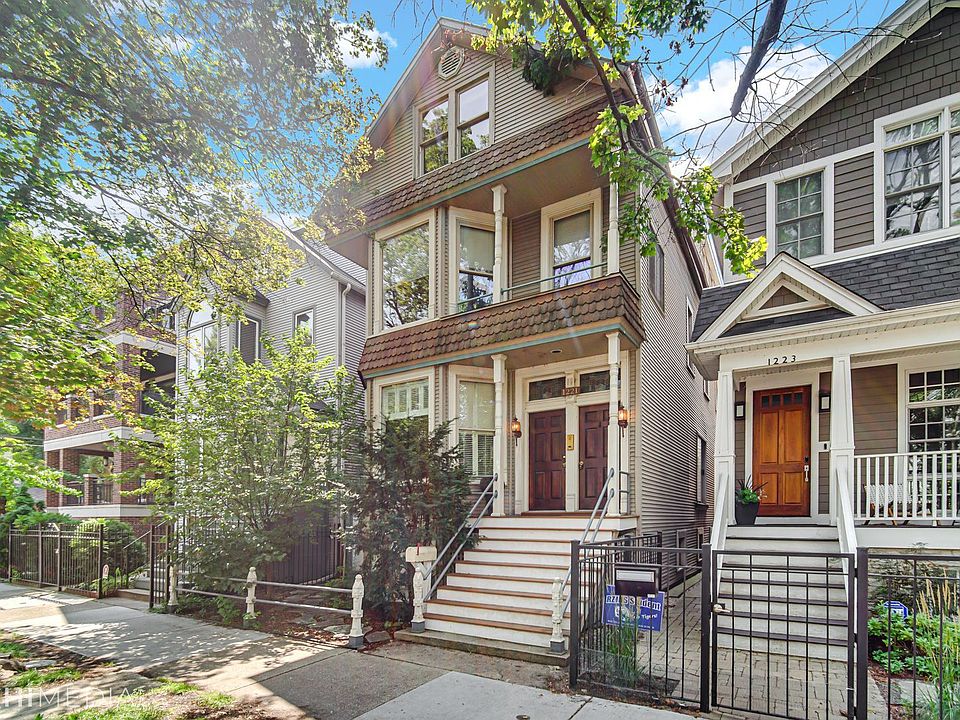 1st image of 1221 W Barry Ave #3