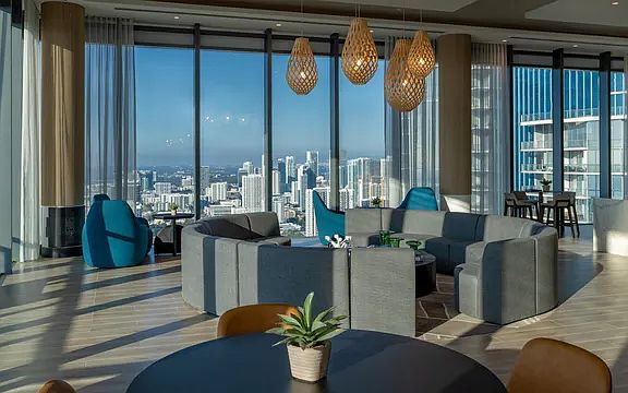 5th image of 600 NE 1st Ave #1012