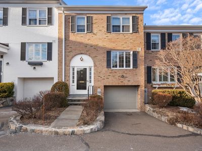 205 Main Street APT 19, New Canaan, CT, 06840