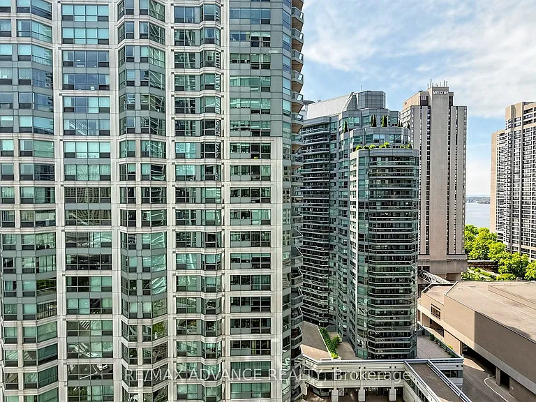 12 Yonge St #1805 — Photo 33