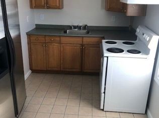 92 Bates St APT 7, Pawtucket, RI 02861