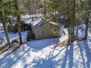8 Willard St, Simsbury, CT 06070