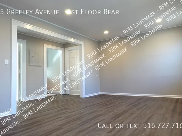 15 Greeley Ave Floor 1, Sayville, NY 11782