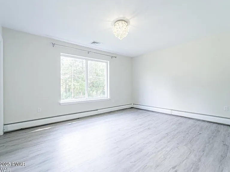 153 Hatton Rd — Photo 17