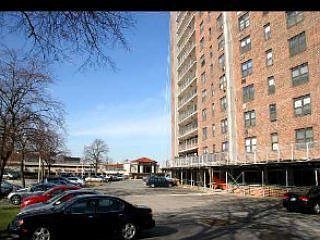 1st image of 90-60 Union Tpke APT 13E