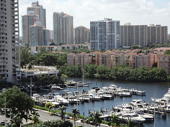 4th image of 19707 Turnberry Way APT 15C