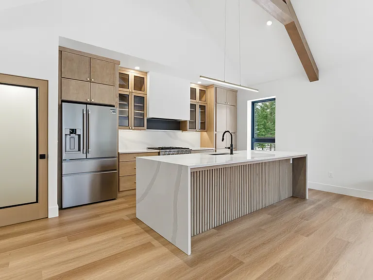 1102 Obrien Ave — Photo 8