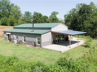 10259 S Perry Rd, Orrick, MO 64077