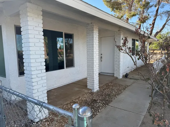 39153 162nd St E, Palmdale, CA 93591
