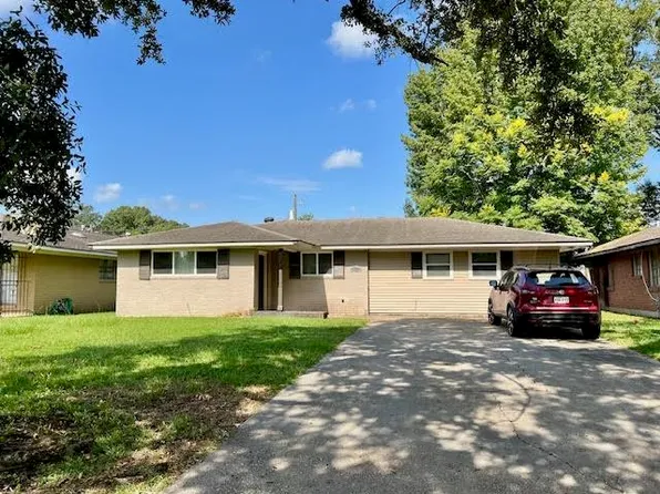 1123 Arcadia Dr, Baton Rouge, LA 70810