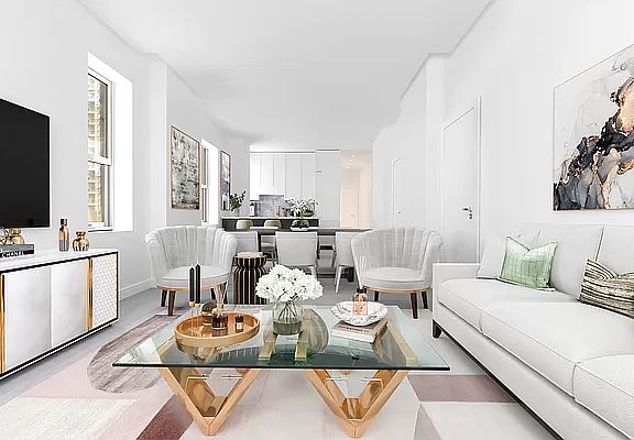 2nd image of 26 E 63rd St #10C