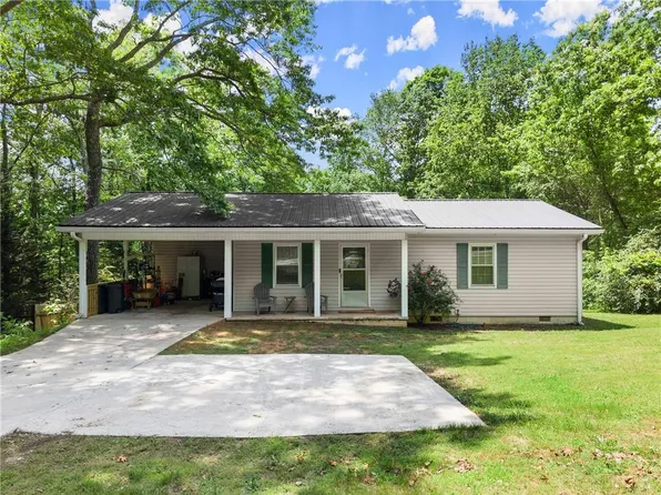 153 Garrison Dr, Cleveland, GA 30528