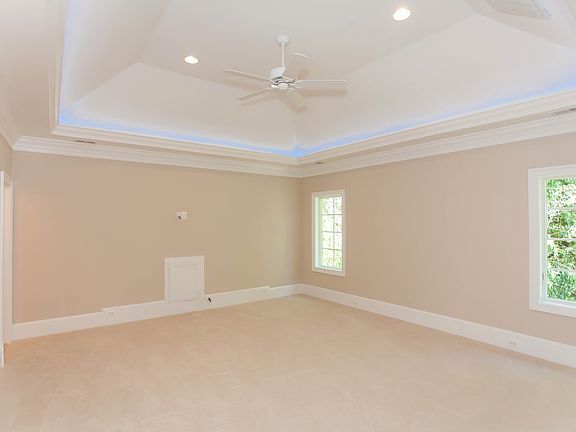 Room Ceiling by Botero Homes