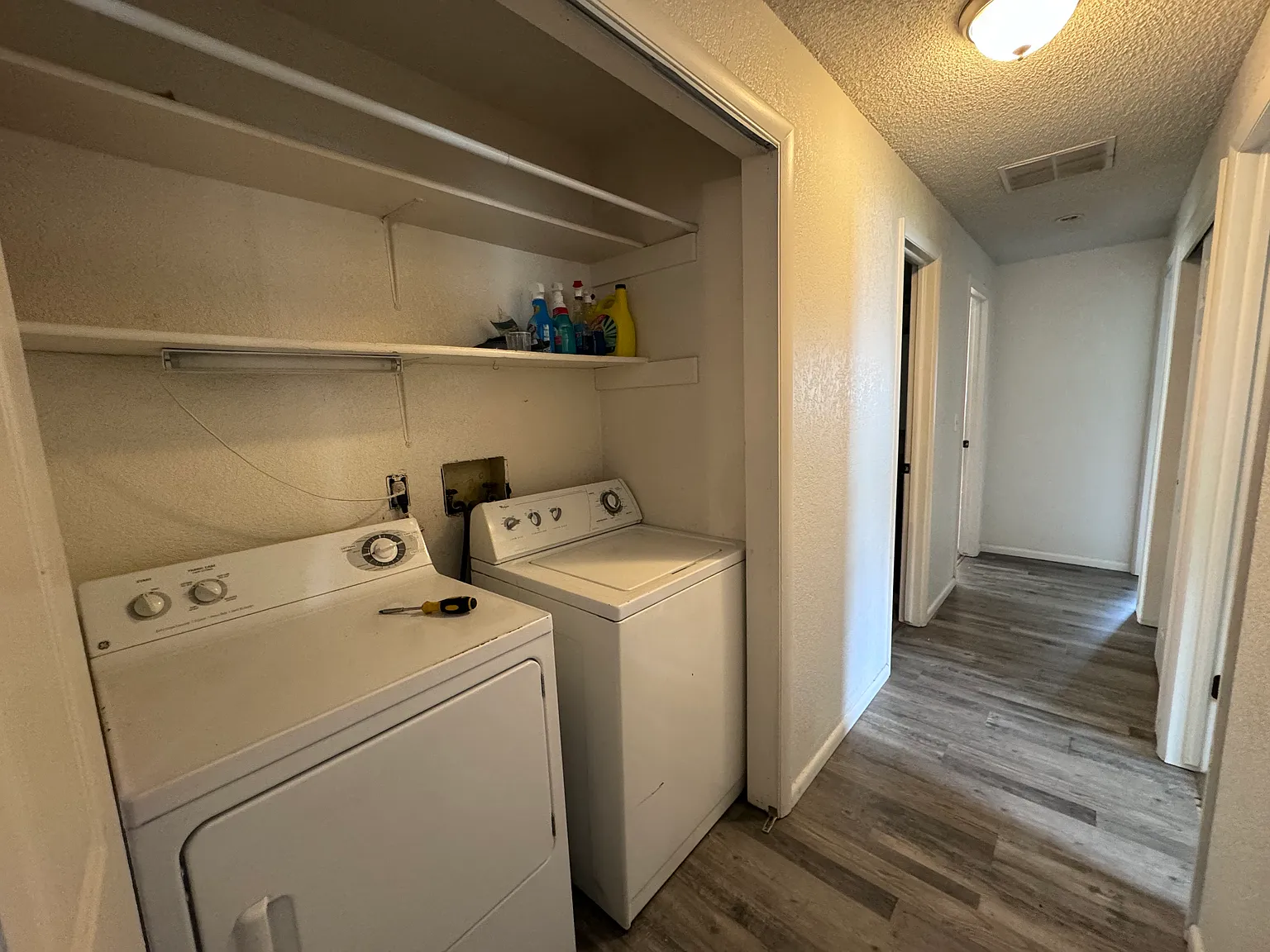 3 bed, 1092 sqft, $1,900 — Photo 3