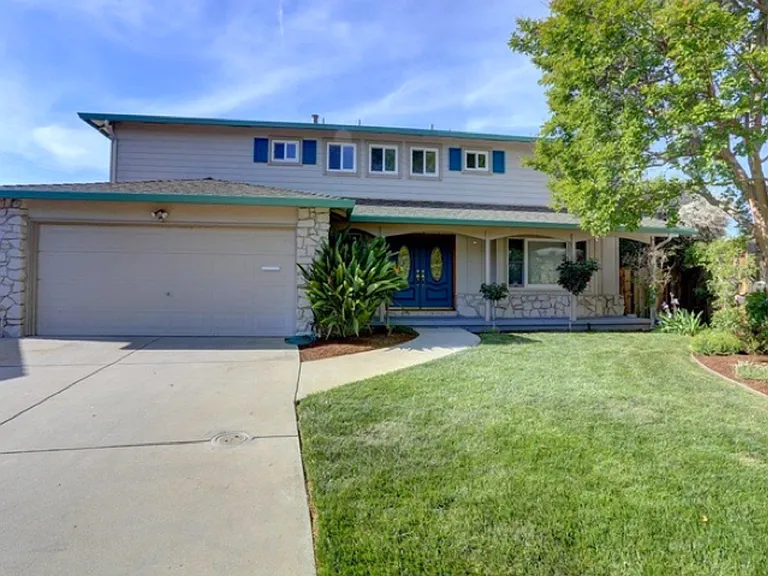3185 Temple Ct — Photo 1