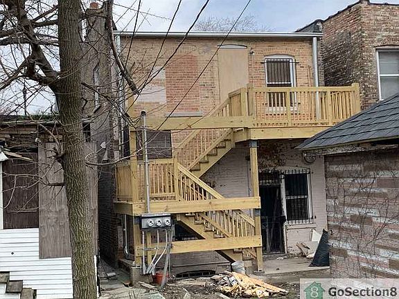 5th image of 2439 W Lithuanian Plaza Ct #2